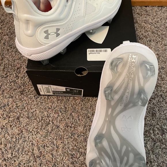 Under Armour WOMAN’s Glyde Mt TPU Cleats - Picture 2 of 3